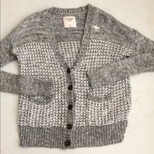 Long knitted Abercrombie & Fitch cardigan sweater